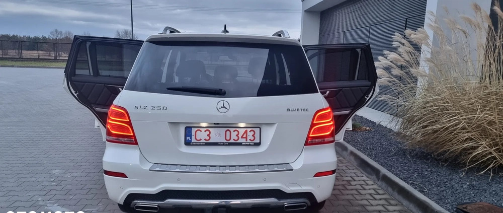 Mercedes-Benz GLK cena 99900 przebieg: 127980, rok produkcji 2015 z Skępe małe 704